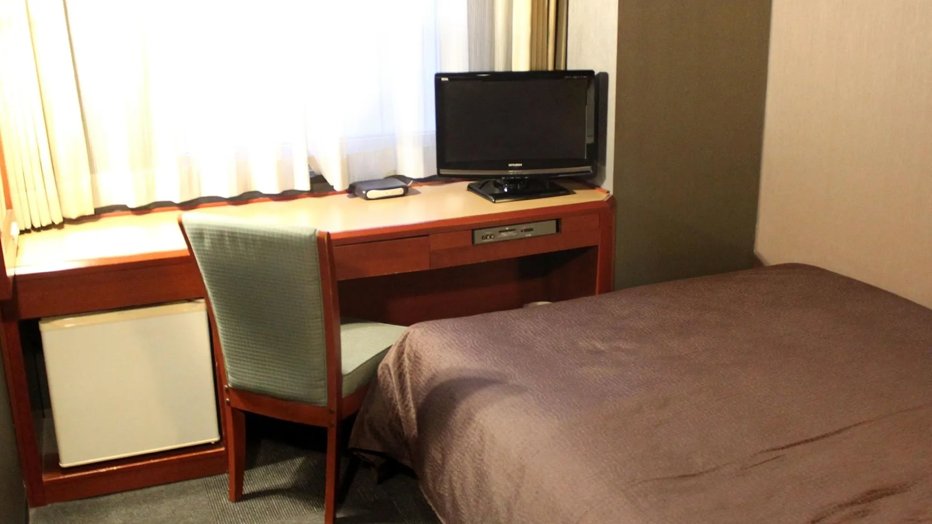 Hotel Livemax Budget Yokohama Tsurumi Japan