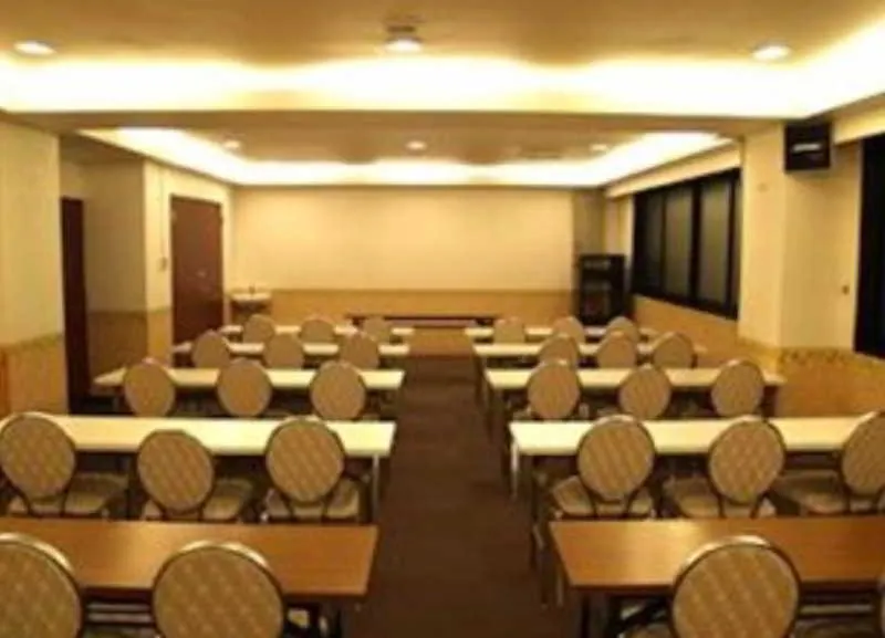 Hotel Livemax Budget Yokohama Tsurumi